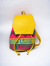 Load image into Gallery viewer, Wayuu Mochila Backpack