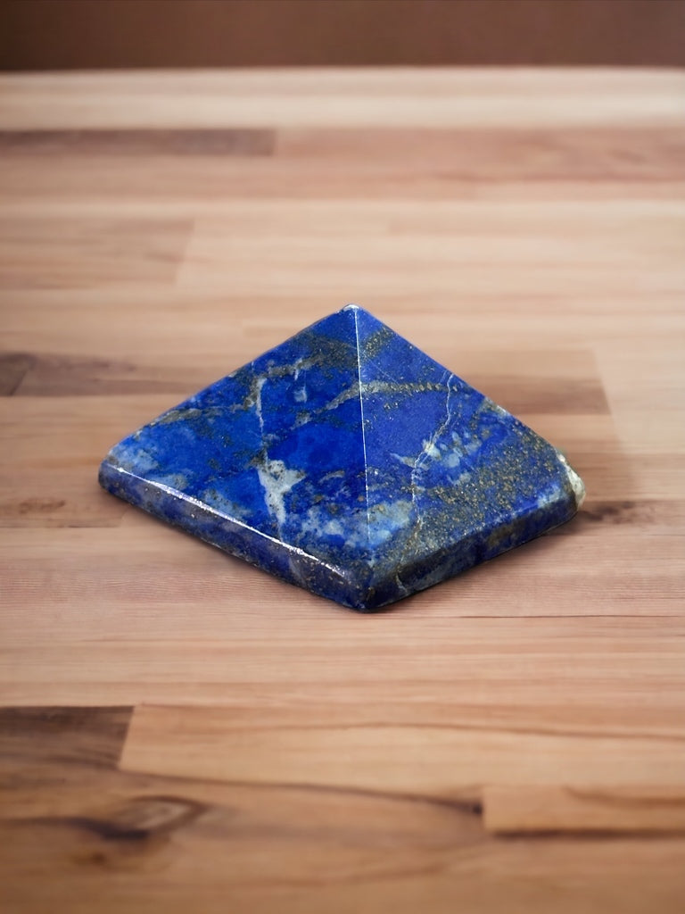 Lapis Lazuli Pyramid (M4)