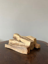 Load image into Gallery viewer, Premium Peruvian Palo Santo Thick Wood Stick 秘魯聖木粗原木條