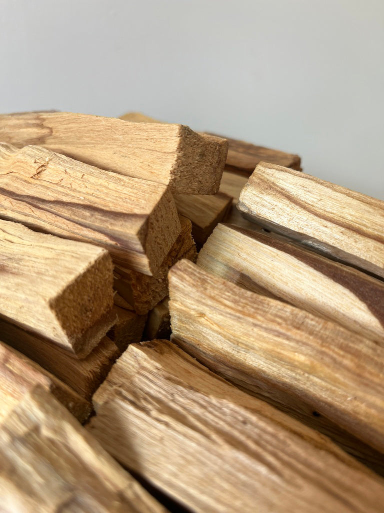Premium Peruvian Palo Santo Thick Wood Stick (In Bulk) 秘魯聖木厚身原木條 (原箱)