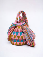 Load image into Gallery viewer, Classic Mini Wayuu Mochila Bag