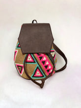 Load image into Gallery viewer, Wayuu Mochila Backpack