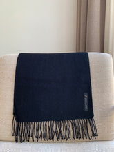 Load image into Gallery viewer, 100% Baby Alpaca Scarf - Unicolor