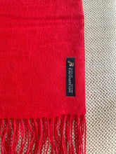 Load image into Gallery viewer, 100% Baby Alpaca Shawl - Unicolor