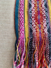 Load image into Gallery viewer, 100% Baby Alpaca Handmade Awayo Scarf