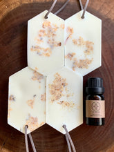 Load image into Gallery viewer, Palo Santo Wax Sachets Set 印加聖木手造擴香蠟片套裝