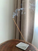 Load image into Gallery viewer, Premium Grade Palo Santo Hand-rolled Incense Stick 印加聖木手捲線香