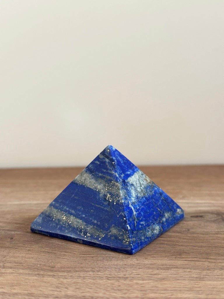Lapis Lazuli Pyramid (L3)