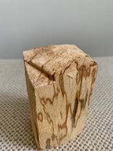 Load image into Gallery viewer, Raw Palo Santo Wood Block 印加聖木原木件