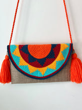 Load image into Gallery viewer, Wayuu Flap Crossbody Bag