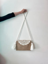 Load image into Gallery viewer, Wayuu Flap Crossbody Bag