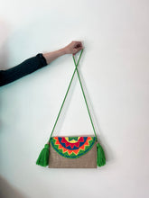 Load image into Gallery viewer, Wayuu Flap Crossbody Bag