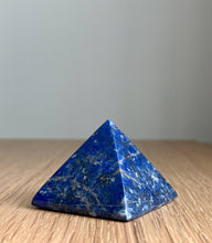 Load image into Gallery viewer, Lapis Lazuli Pyramid (O4)