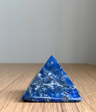 Load image into Gallery viewer, Lapis Lazuli Pyramid (O4)