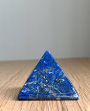 Load image into Gallery viewer, Lapis Lazuli Pyramid (O4)