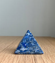 Load image into Gallery viewer, Lapis Lazuli Pyramid (O9)